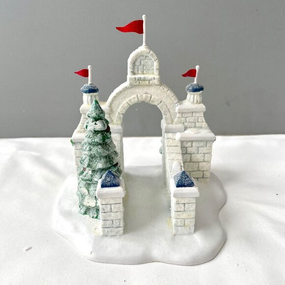 Department 56 Heritage Village North Pole Gate Christmas Snowman Tree 56.56324 - Picture 8 of 14